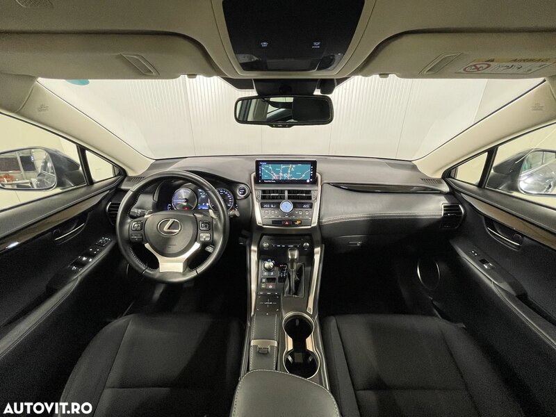 Lexus Seria NX
